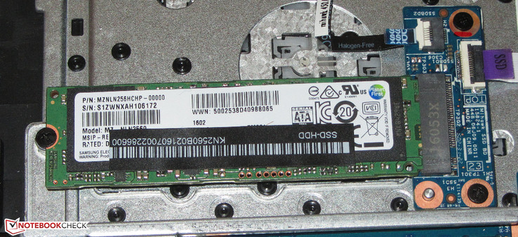 Die SSD kann getauscht werden.