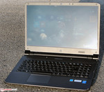 das Medion Akoya S6212T