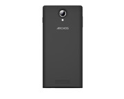 Die matte Oberfläche der Rückseite ist empfindlich gegen Fingerabdrücke. Oben sind die Kamera und die Foto-LED zu sehen.