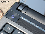 Die Gelenke wippen nur geringfügig nach und können fast bis auf 180 Grad geöffnet werden.