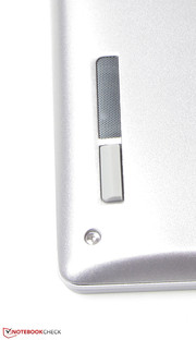 Die Lautsprecher finden sich auf der Unterseite des Rechners.