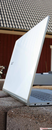 Acer S7-391: Gelungener High-End-Einstand und auf Grund des sehr guten IPS-Panels besser als das Schwestermodell S5-391 (auch 13,3 Zoll).