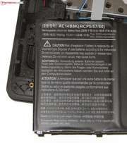 Der Akku bietet eine Kapazität von 48 Wh.