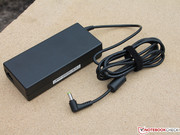 Das 120-Watt-Netzteil ist mit der maximalen Energieaufnahme von 127 Watt überfordert.