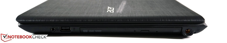 rechts: 3,5-mm-Klinke, USB 2.0, DVD-Brenner, Strom