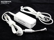 erreicht der Mini ohne Netzteil eine Laufzeit von bis zu 11 Stunden.