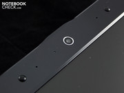 Über dieser steckt die VGA-Webcam.