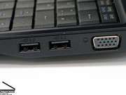 ...auch insgesamt 3 USB Ports, die sich in Anbetracht der Gehäusegröße durchaus sehen lassen können.