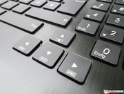 ...mit ungewöhnlich viel Hub gesegneten Tasten...