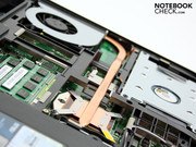 Der Prozessor und die ATI HD5470 sind über diese Heatpipe mit dem Lüfter verbunden.