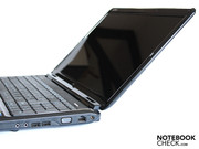 Leider lässt sich der Deckel nur auf zirka 45 Grad öffnen.