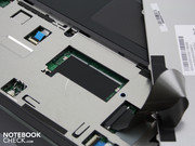 Hier befand sich im N73JQ (Vorgänger) ein RAM-Slot (Sockel fehlt jetzt).