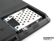 und die 2.5-Zoll SATA Festplatte.