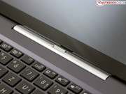 Ein Tastendruck löst bei Bedarf die Arretierung.