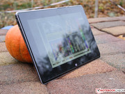 Durch verschiedene mechanische Lösungen, wird ein Subnotebook in ein Tablet umgewandelt.