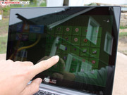 Beim U38N ist ein Multitouch-Panel verbaut.