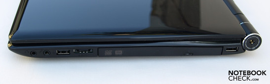 Rechte Seite: Kopfhörer, Mikrofon, USB-2.0, eSATA, opt. LW, USB-2.0