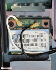 Gut: Zwei WLAN-Antennen sind vorhanden.