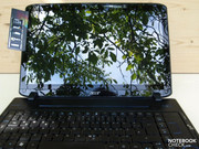 Dahingegen würde die Tastatur zu einem längeren Verweilen bei diesem Gerät einladen.