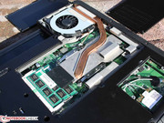 Ein großer Kühlkörper hat ausreichend Platz in dem großen Chassis.