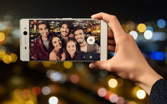 Ein Phablet für Selfie-Fans: 16 MP Weitwinkel-Kamera mit OIS sind vorne mit dabei