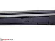 Auch wenn optische Laufwerke so langsam aus der Mode kommen, das Fujitsu Celsius H730 ist noch damit ausgestattet.