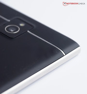 Praktisch ist auch die griffige Rückseite.