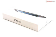 Das Apple iPad Mini kommt in einer schlanken Verpackung ins Haus.
