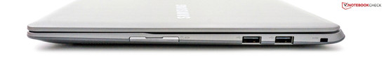 Rechte Seite: Kartenleser, 2x USB 2.0, Kensington Lock