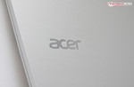Acer setzt auch beim kleinen Aspire S7 die edle Formensprache fort.
