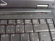 Komfortable Sondertastenleiste und bei Druck knarzender Returnbereich