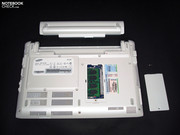 Straff sitzender Akku und schnell erreichbarer RAM-Slot