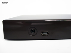 Netz-und USB-Anschluß