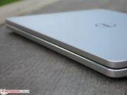 Auch der Deckel wurde aus einem Stück Aluminium gefräst.