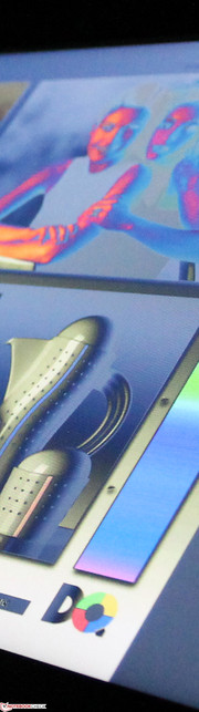 Dell Latitude 6430u HD+ : Die 1.600 x 900 Pixel haben leider knappe Blickwinkel und einen schwachen Kontrast.