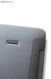 Fingerabdruck- und SmartCard-Leser befinden sich am Tablet-Element.