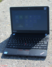 Das ThinkPad Edge im Freien.
