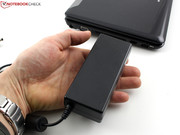 Seine Abmessungen (12 Zentimeter Länge) bei 315 Gramm Gewicht