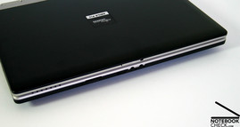 Fujitsu-Siemens Amilo Pro V8210 Schnittstellen