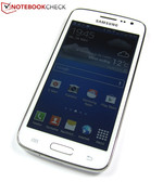 Das 4,5 Zoll große Display des Samsung Galaxy Core LTE SM-G386F löst 960 x 540 Pixel auf.