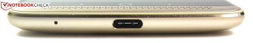 Fußseite: USB-Anschluss (USB 2.0 Typ C)