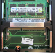 Das Gerät besitzt zwei Arbeitsspeicherbänke.