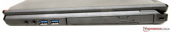 rechte Seite: Kopfhörerausgang, Mikrofoneingang, 2x USB 3.0, DVD-Brenner, Steckplatz für ein Kensington Schloss