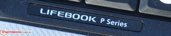 Fujitsu Lifebook P702 (P702XM25S1DE): Back to the Roots mit massig Anschlüssen und moppeliger Optik?