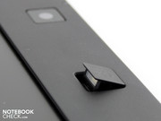 Auffällig sind clevere Details: Die aufklappende Tastenbeleuchtung,