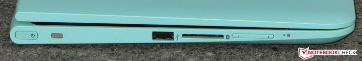 Linke Seite: Powerbutton, Steckplatz für ein Kabelschloss, USB 2.0. Speicherkartenleser, Lautstärkewippe