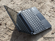 Die einzige spiegelnde Fläche ist das Displaypanel.