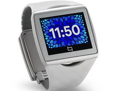 HTC: Wearables inklusive Google Now Smartwatch
