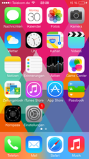 iOS 7: Grafisch vereinfachte, flache Icons.