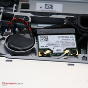 ... das WLAN-Modul und die BIOS-Batterie tauschen...